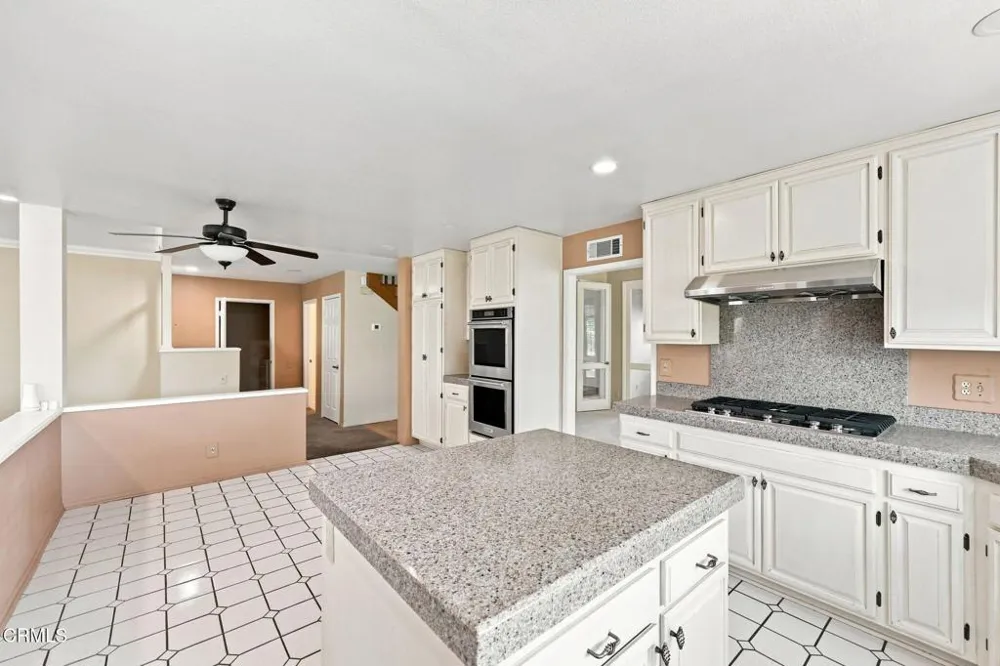 12675 Misty Grove Street Moorpark, CA 93021