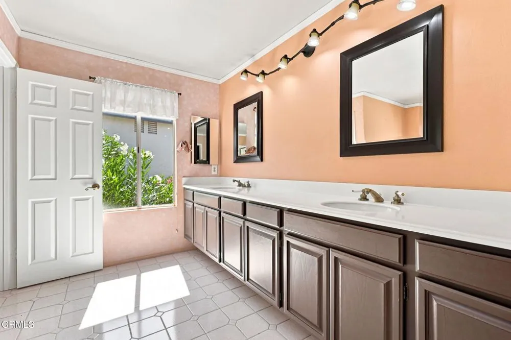 12675 Misty Grove Street Moorpark, CA 93021