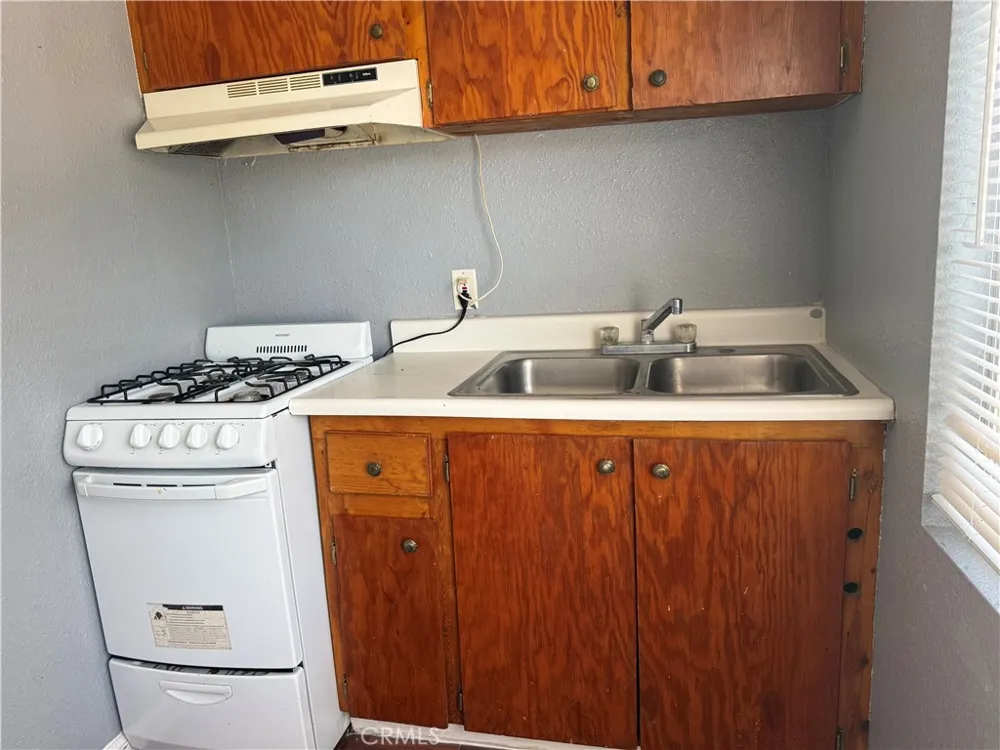 324 W 22nd Merced, CA 95340