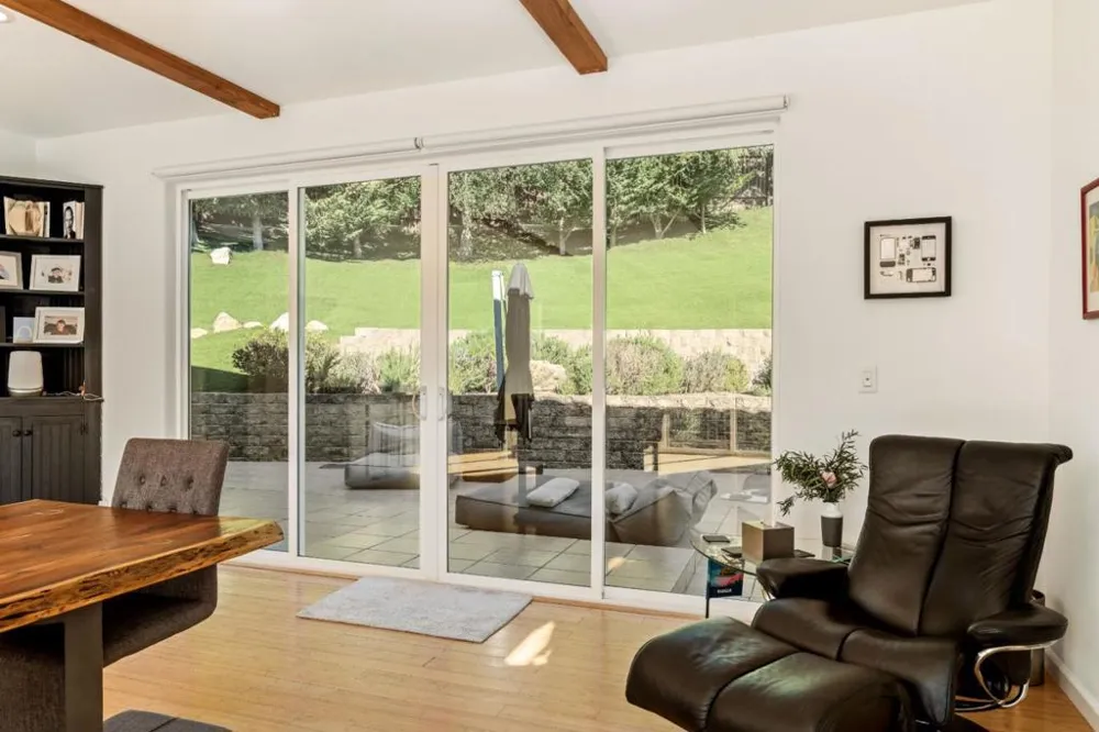 245 Calle De Los Agrinemsors Carmel Valley, CA 93924