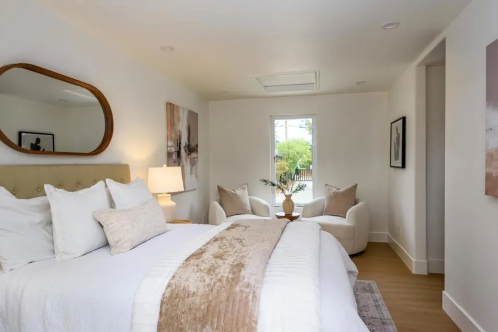 926 Iris Street Redwood City, CA 94061
