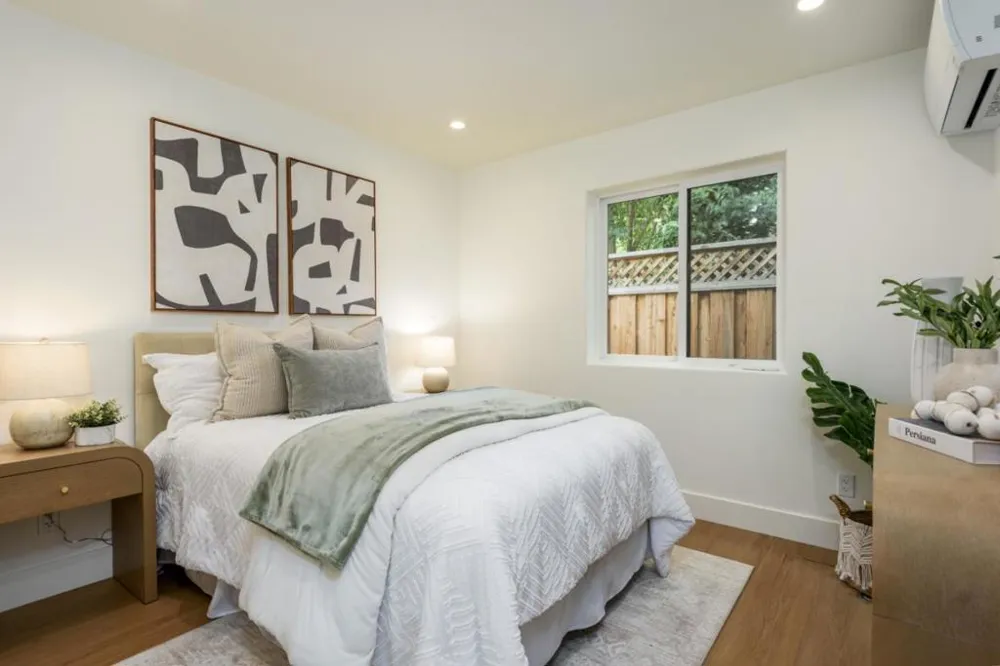 926 Iris Street Redwood City, CA 94061