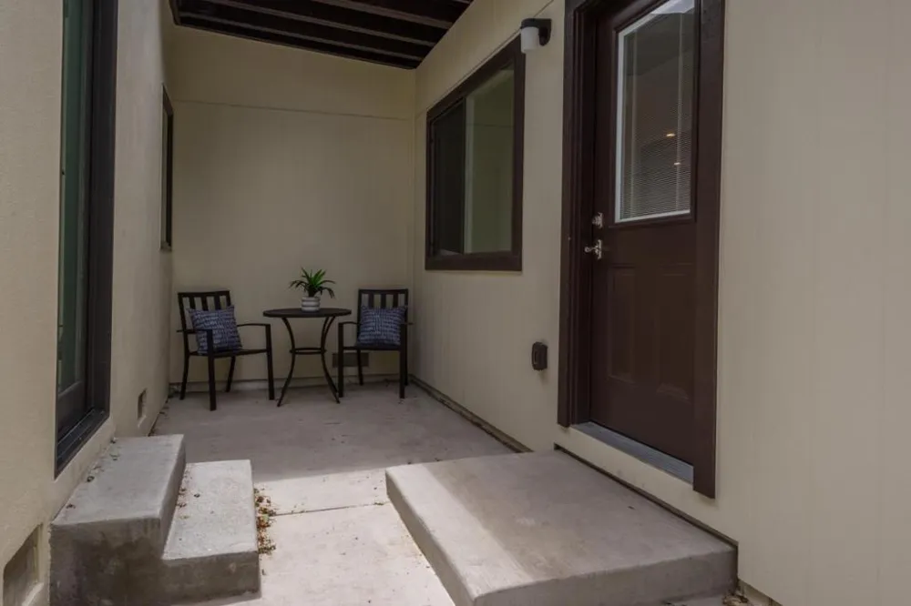 926 Iris Street Redwood City, CA 94061