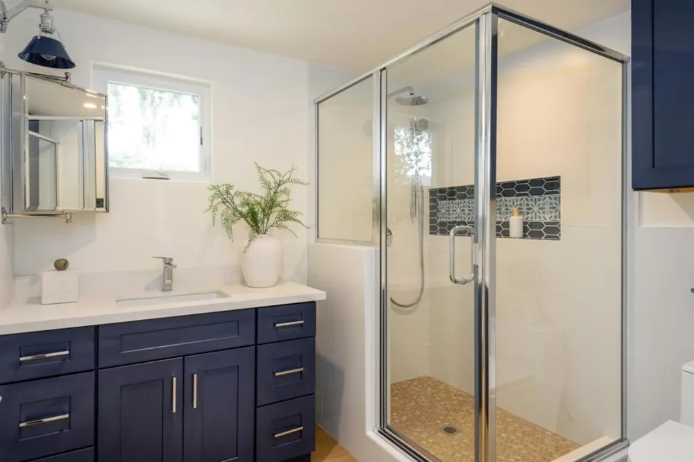 926 Iris Street Redwood City, CA 94061