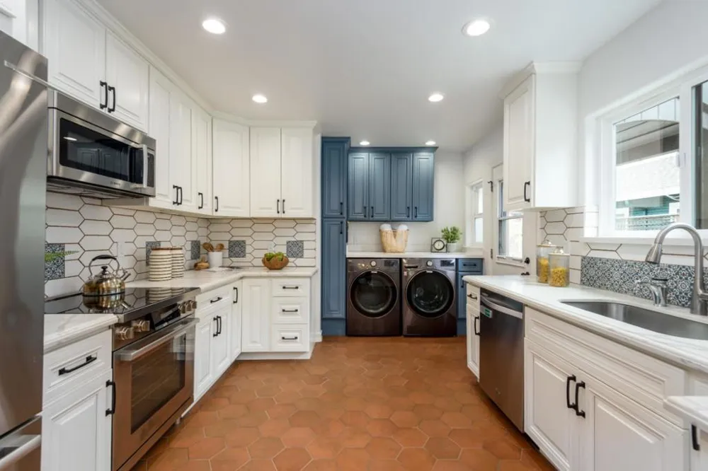 926 Iris Street Redwood City, CA 94061