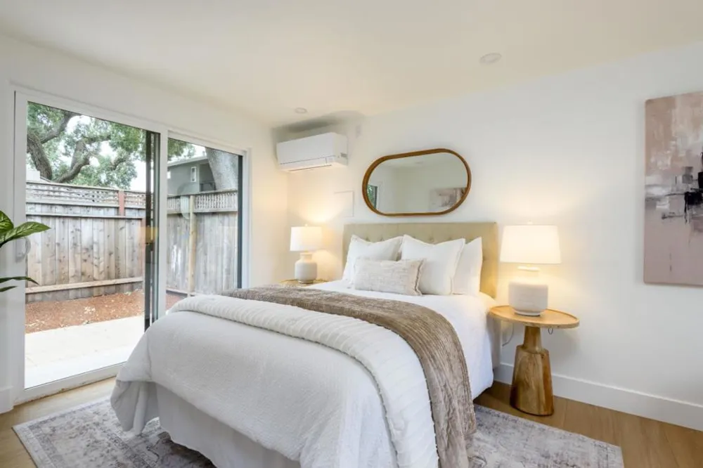 926 Iris Street Redwood City, CA 94061