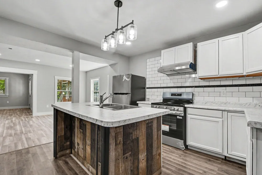 315 Dexter Street Ionia City, MI 48846