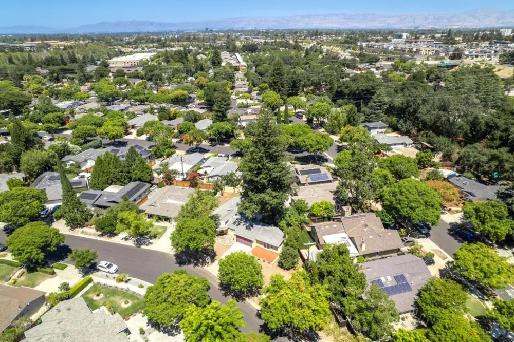 245 El Cajon Way Los Gatos, CA 95032