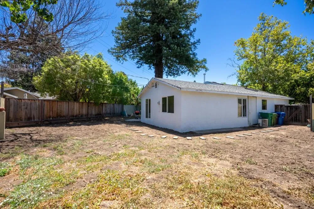 245 El Cajon Way Los Gatos, CA 95032