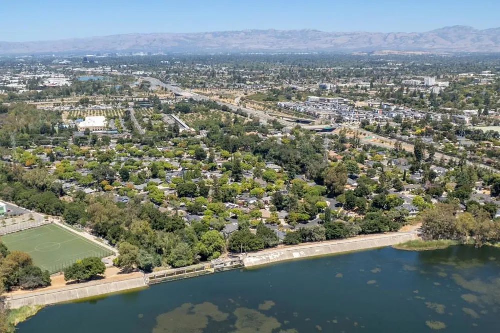 245 El Cajon Way Los Gatos, CA 95032