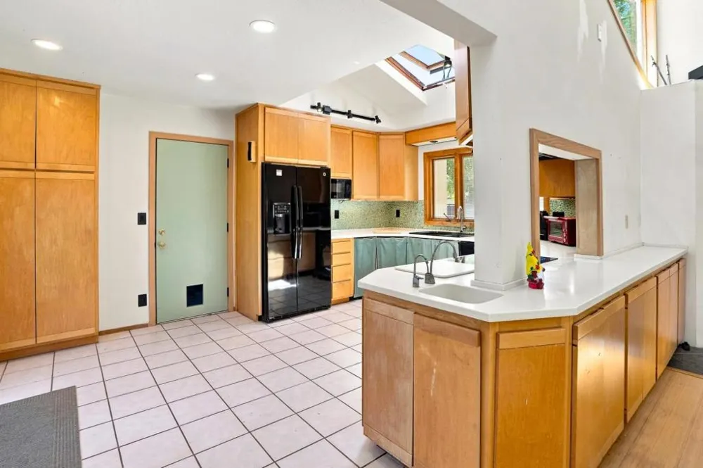 245 El Cajon Way Los Gatos, CA 95032