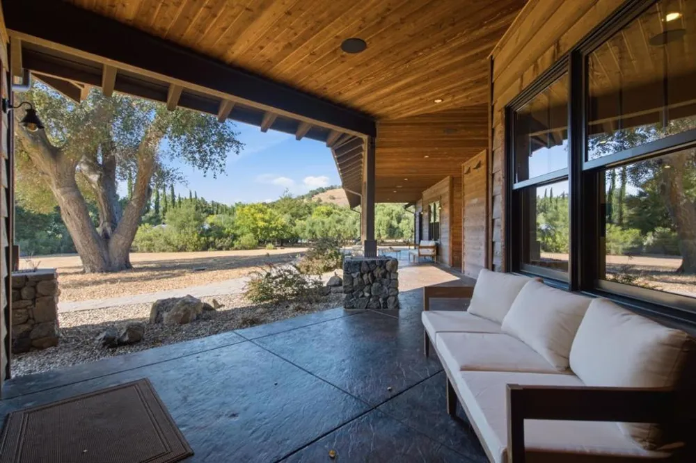 12401 Merriman Lane Gilroy, CA 95020
