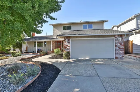 2809 Ponderosa Way
