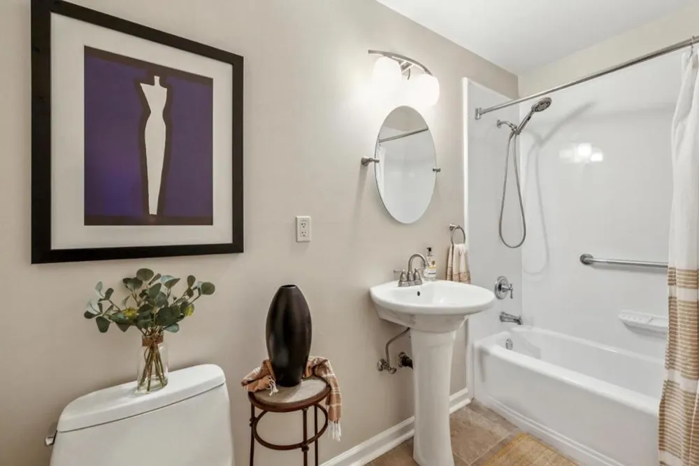 1915 Mount Vernon Court #14 Mountain View, CA 94040