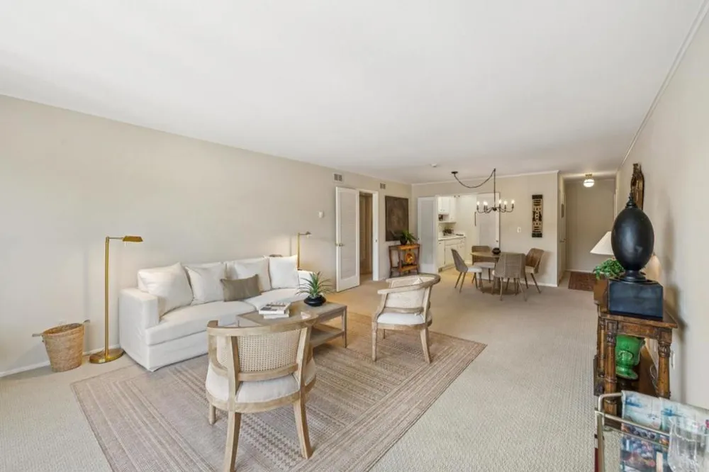 1915 Mount Vernon Court #14 Mountain View, CA 94040