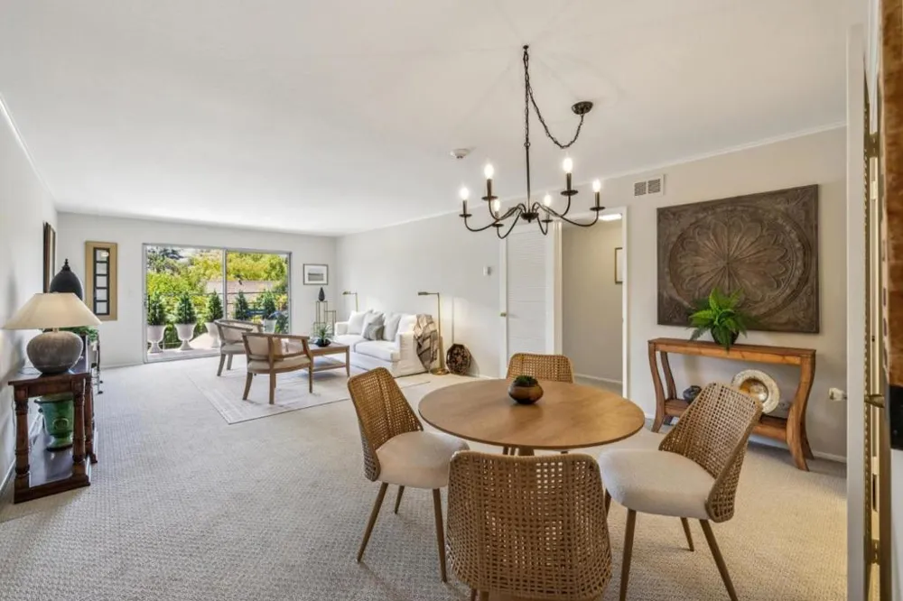 1915 Mount Vernon Court #14 Mountain View, CA 94040