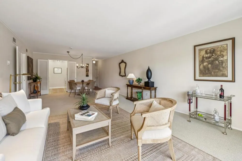 1915 Mount Vernon Court #14 Mountain View, CA 94040