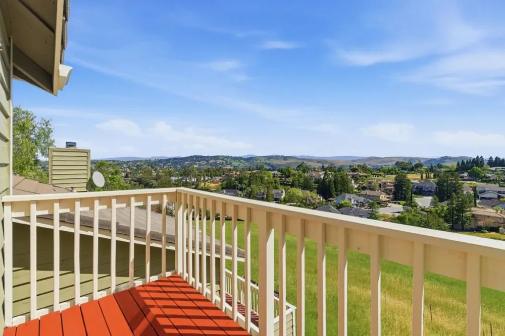 1232 Copper Peak Lane San Jose, CA 95120