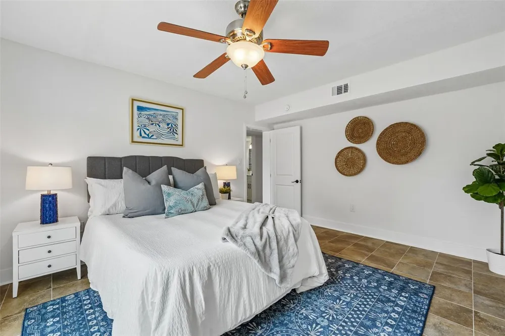 8911 BLIND PASS ROAD #104 St Petersburg, FL 33706