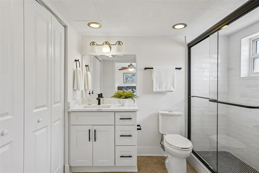 8911 BLIND PASS ROAD #104 St Petersburg, FL 33706