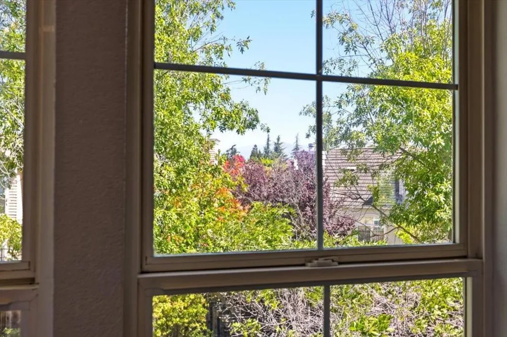 18922 Congress Junction Court Saratoga, CA 95070
