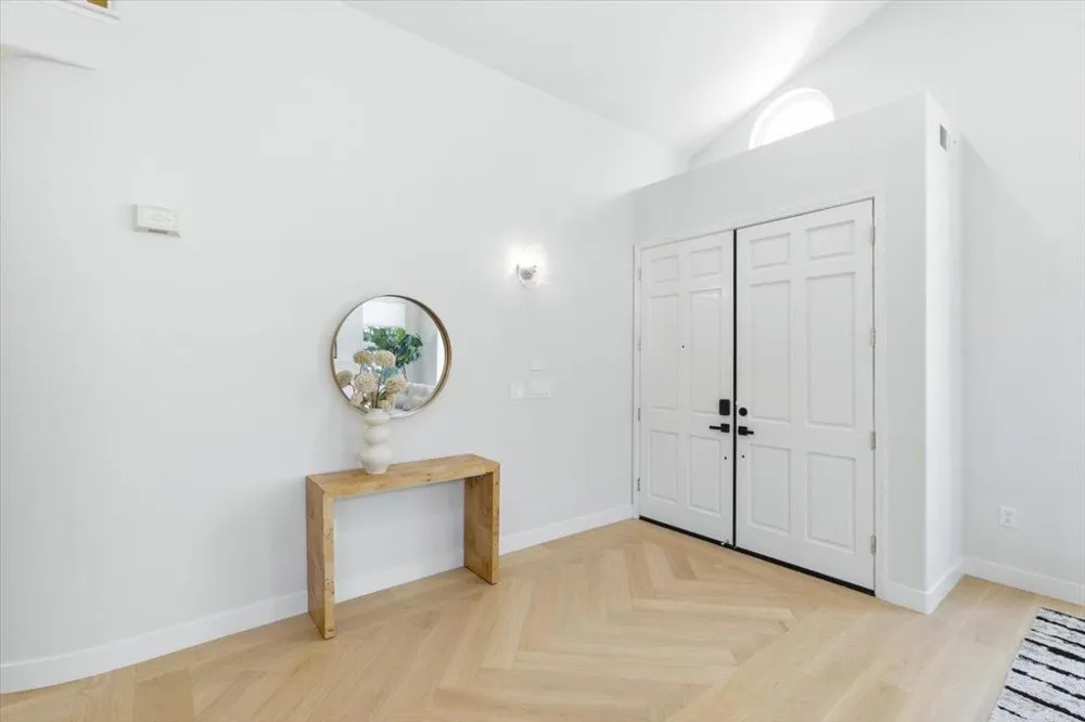 18922 Congress Junction Court Saratoga, CA 95070
