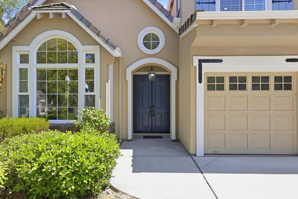 18922 Congress Junction Court Saratoga, CA 95070