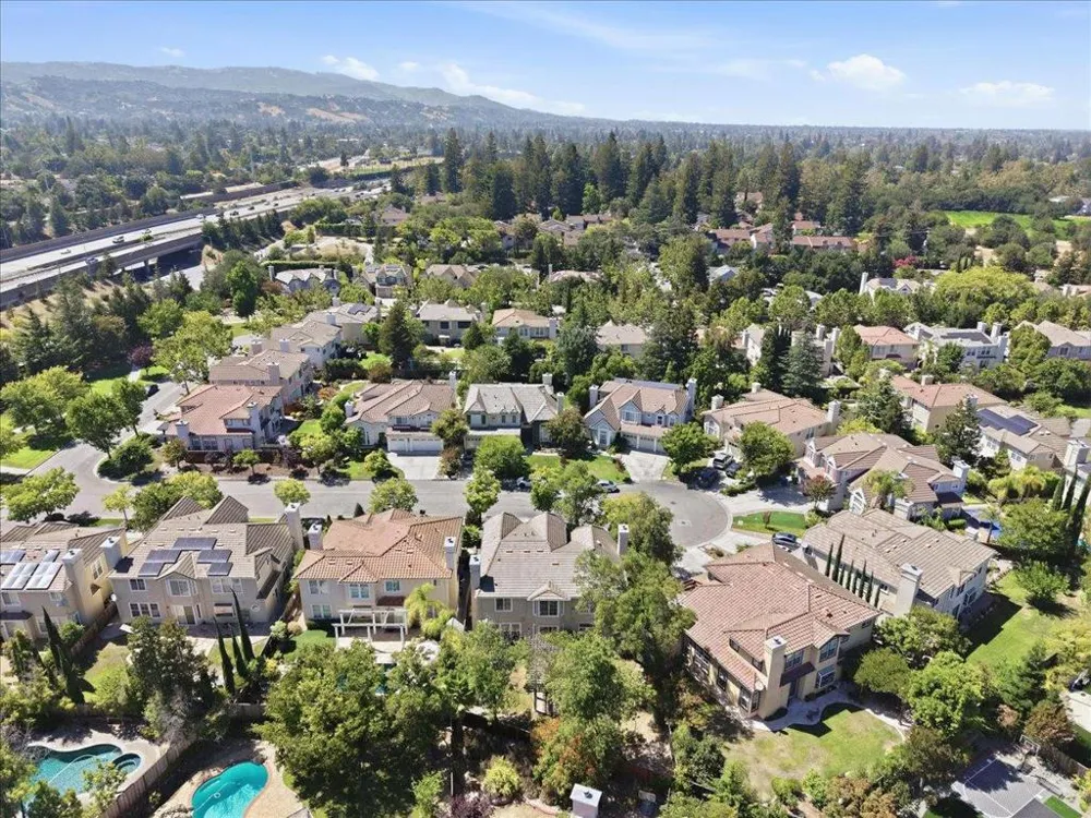 18922 Congress Junction Court Saratoga, CA 95070