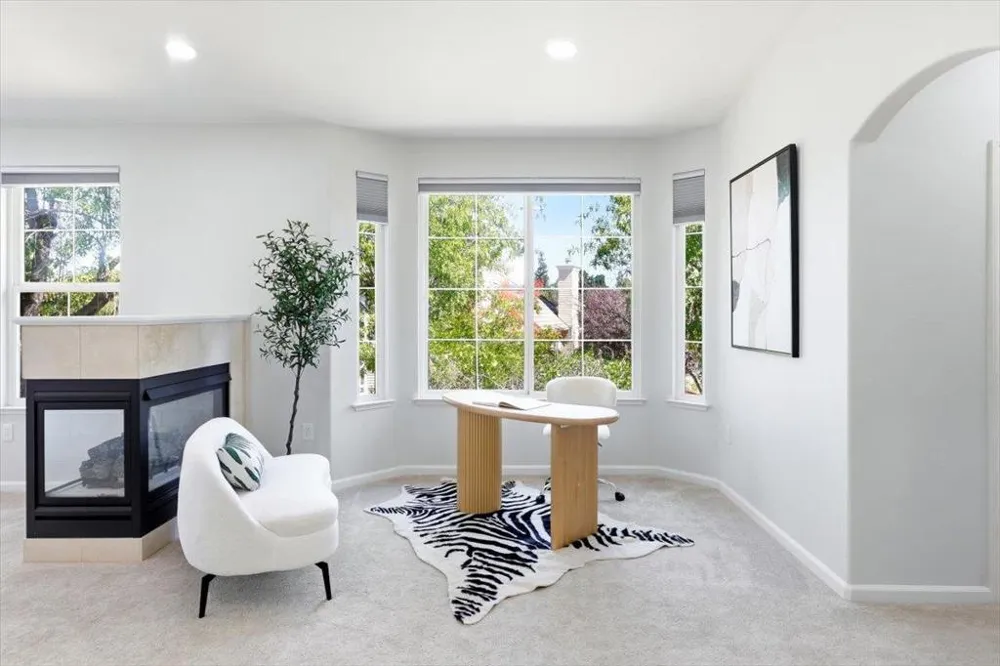 18922 Congress Junction Court Saratoga, CA 95070