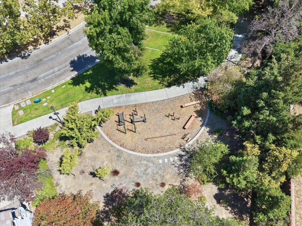18922 Congress Junction Court Saratoga, CA 95070