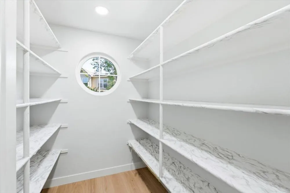 18922 Congress Junction Court Saratoga, CA 95070