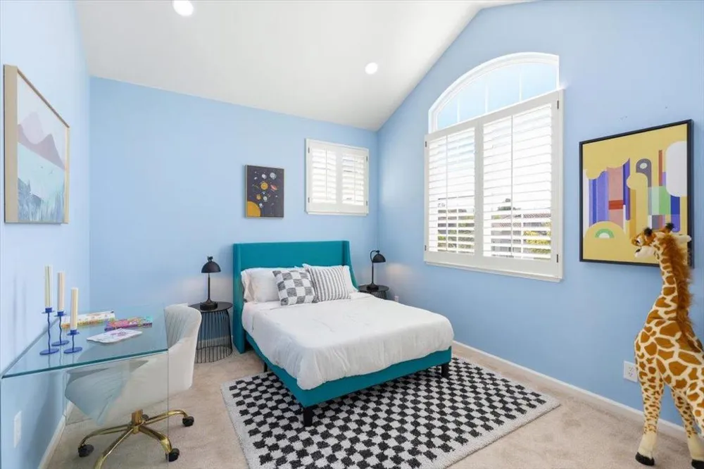 18922 Congress Junction Court Saratoga, CA 95070
