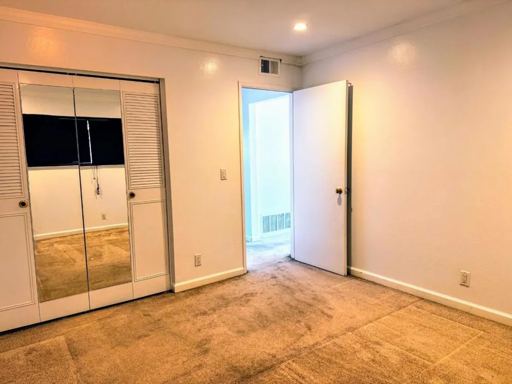 2116 Eric Court #1 Union City, CA 94587