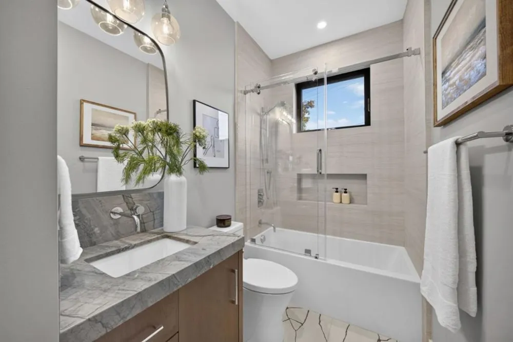407 University Avenue Los Gatos, CA 95032