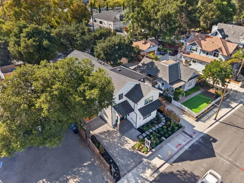 407 University Avenue Los Gatos, CA 95032