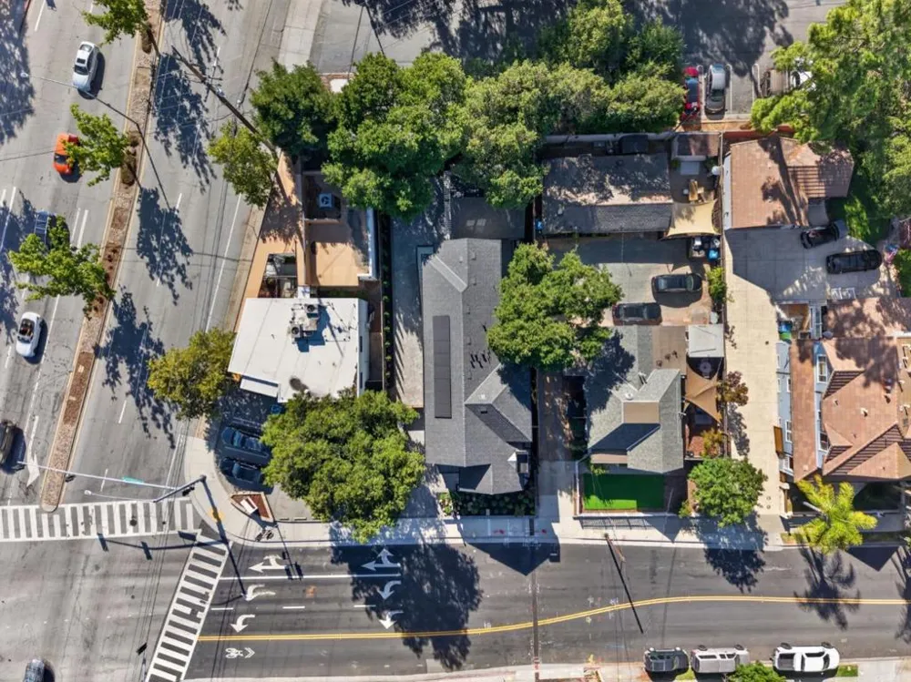 407 University Avenue Los Gatos, CA 95032