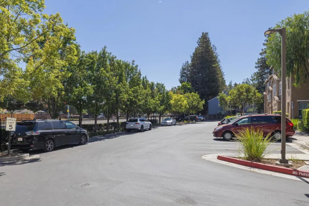 2492 Autumnvale Drive San Jose, CA 95131