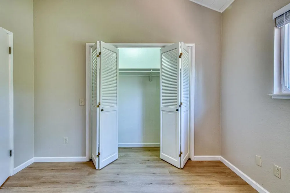 1095 Pacific Street Monterey, CA 93940