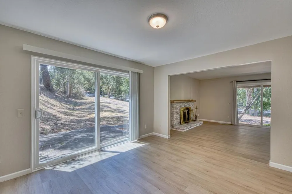 1095 Pacific Street Monterey, CA 93940