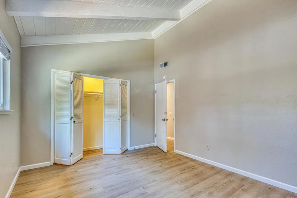1095 Pacific Street Monterey, CA 93940