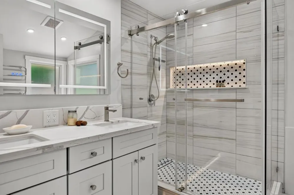 Santa Rita 4 NE of 6th Avenue Carmel, CA 93921