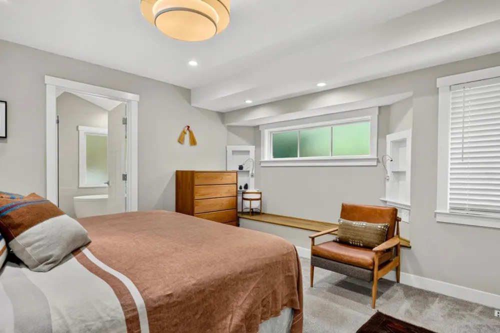 Santa Rita 4 NE of 6th Avenue Carmel, CA 93921
