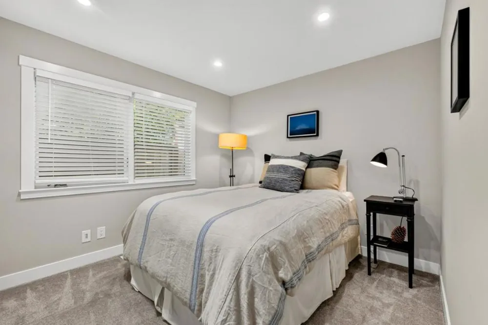 Santa Rita 4 NE of 6th Avenue Carmel, CA 93921