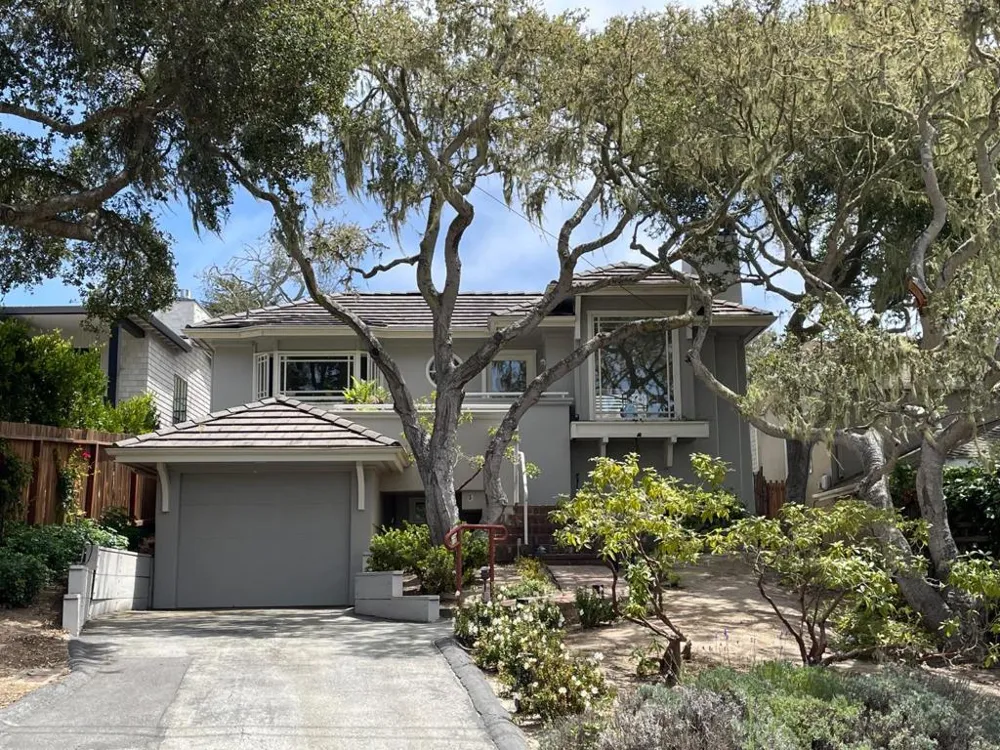 Lincoln 4 NE of 3rd Avenue Carmel, CA 93921