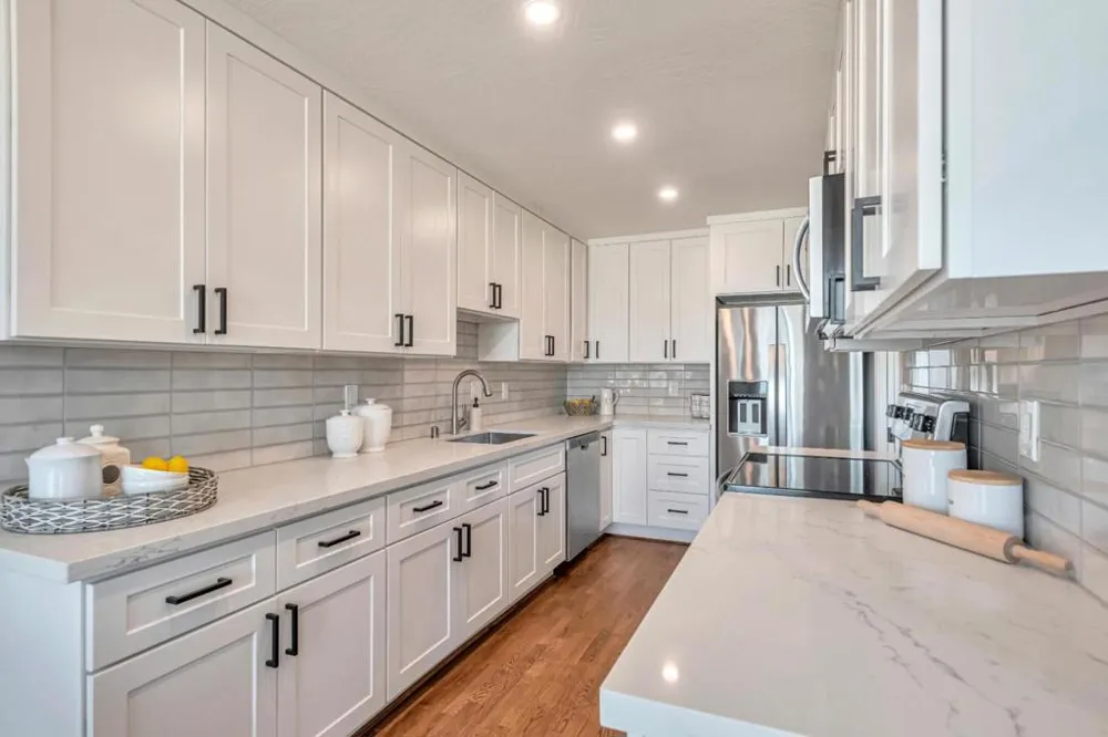 1700 San Carlos Avenue #206 San Carlos, CA 94070
