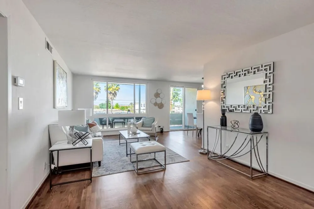 1700 San Carlos Avenue #206 San Carlos, CA 94070