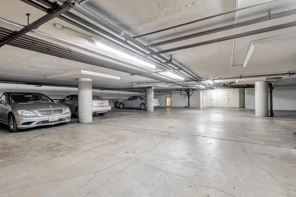 1700 San Carlos Avenue #206 San Carlos, CA 94070
