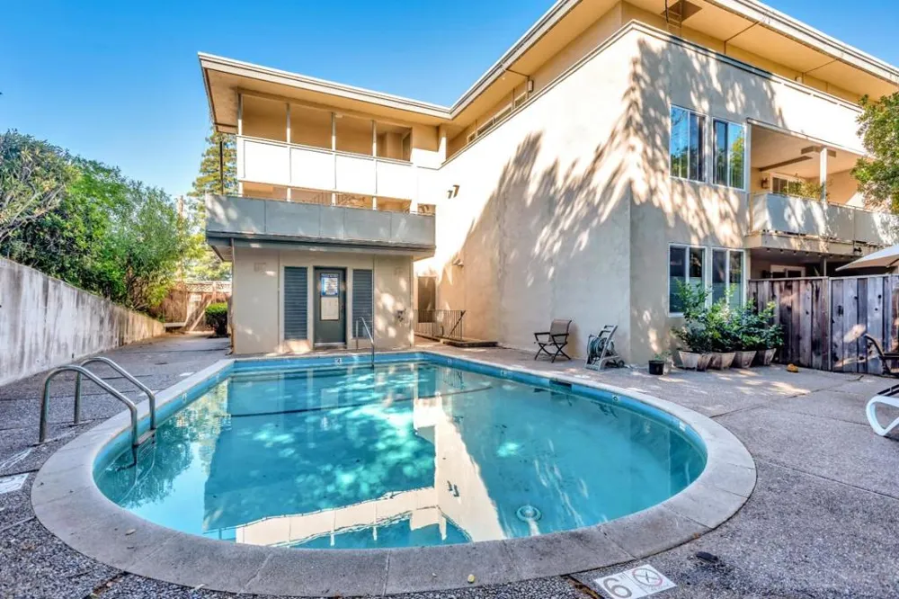 1700 San Carlos Avenue #206 San Carlos, CA 94070