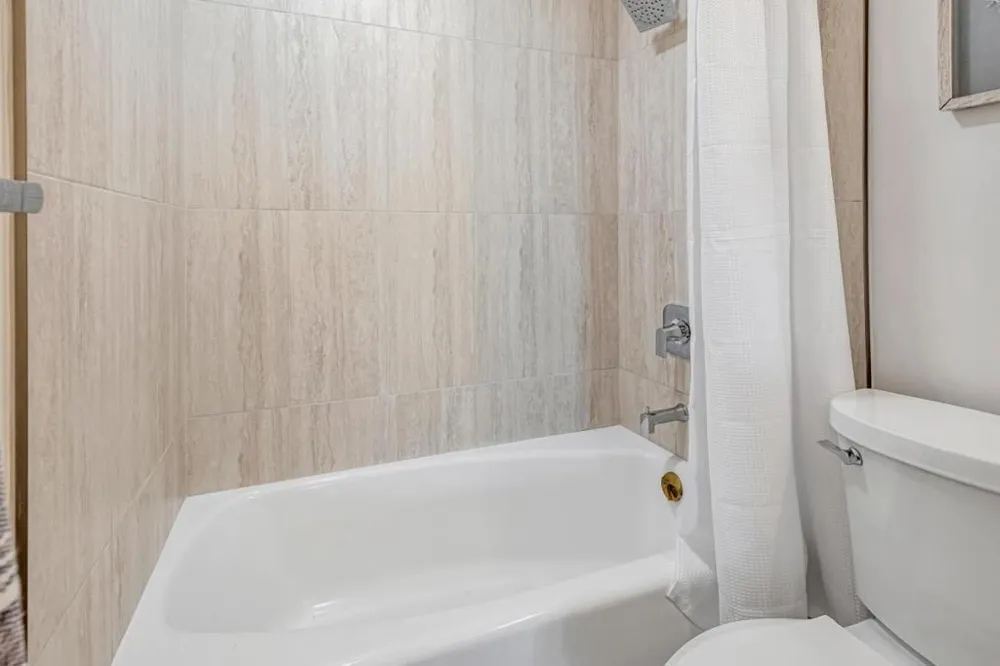 1700 San Carlos Avenue #206 San Carlos, CA 94070