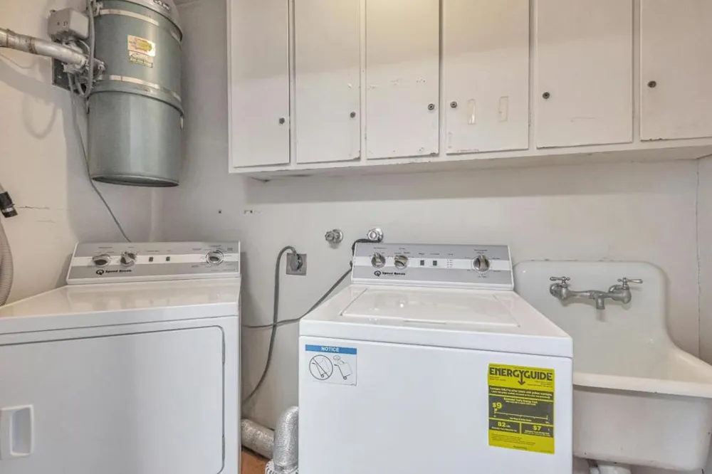 1700 San Carlos Avenue #206 San Carlos, CA 94070